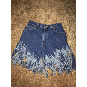 Levi 550 Relaxed Fit Womens Fringe Blue Jean Shorts Size 10